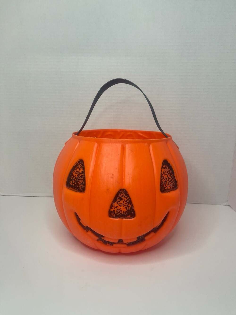 AJ Renzi Vintage Blow Mold Pumpkin Trick Or Treat Candy Bucket
